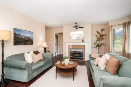 317 2020 Cedar Village Crescent, North Vancouver, BC, North Vancouver — Apartment/Condo for sale