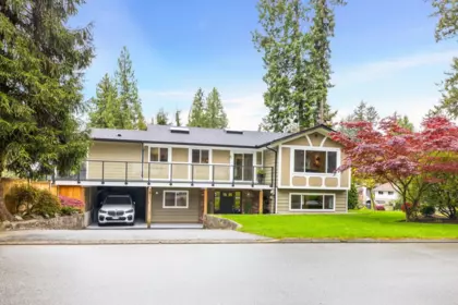 Hot Tub / Spa Photo of 2511 Boswell Avenue, North Vancouver, BC