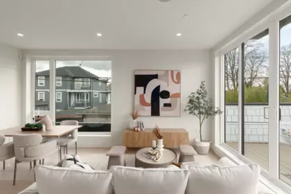 Breakfast Nook Photo of 2652 E 38th Avenue, Vancouver, BC
