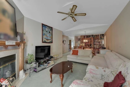 Office / Den Photo of 204 7156 121 Street, Surrey, BC