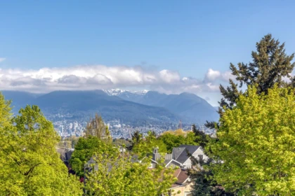Backyard Photo of 512 2471 St. George Street, Vancouver, BC