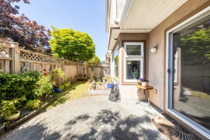 Swimming Pool Photo of 4 7171 Blundell Road, Richmond, BC