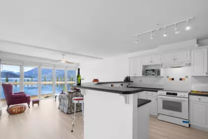 Loft / Bonus Room Photo of 315 328 Esplanade Avenue, Harrison Hot Springs, BC