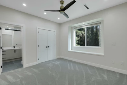 Basement Recreation Room Photo of 19632 31a Avenue, Langley, BC