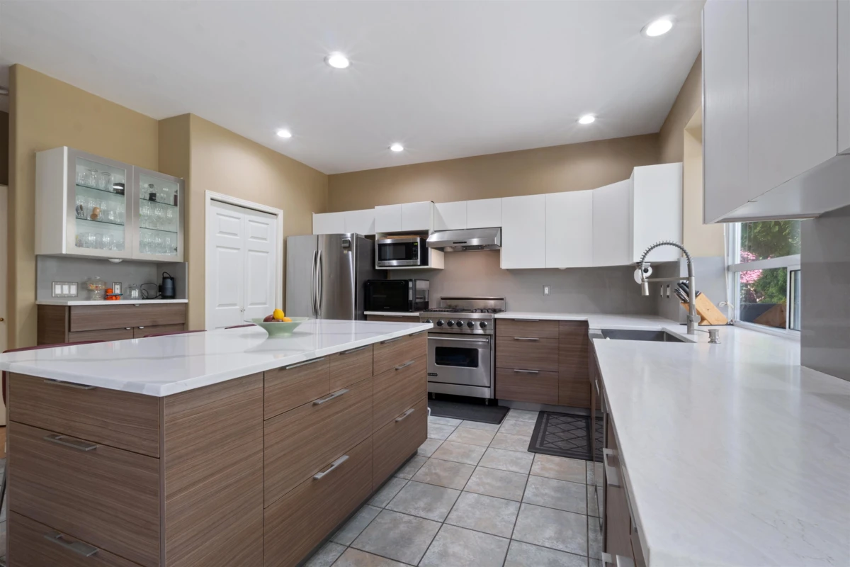 Dining Area Photo of 43 Linden Court, Port Moody, BC