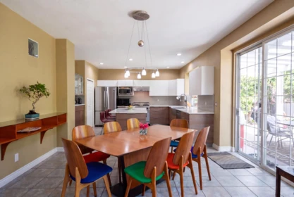 Kitchen Island Photo of 43 Linden Court, Port Moody, BC