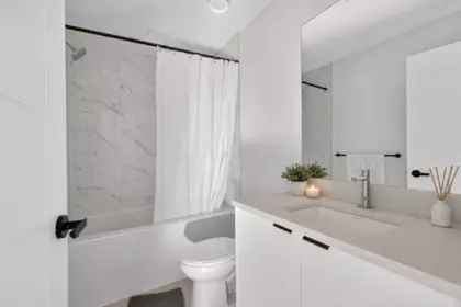 Walk-In Closet Photo of 319 13458 95 Avenue, Surrey, BC