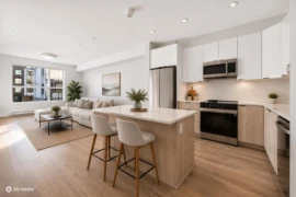 319 13458 95 Avenue, Surrey, BC