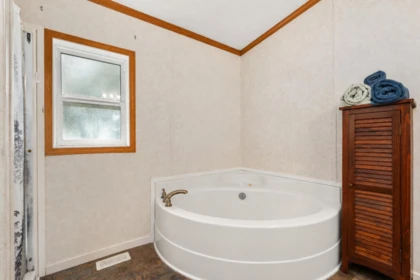 Guest Bathroom Photo of 13262 Porters Road, Madeira Park, BC