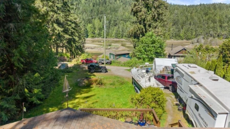 Outdoor Deck Photo of 13262 Porters Road, Madeira Park, BC