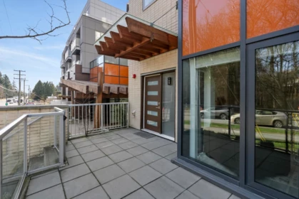 Garden / Landscaping Photo of 108 13978 Fraser Highway, Surrey, BC