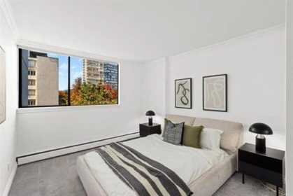 Basement Recreation Room Photo of 503 1995 Beach Avenue, Vancouver, BC