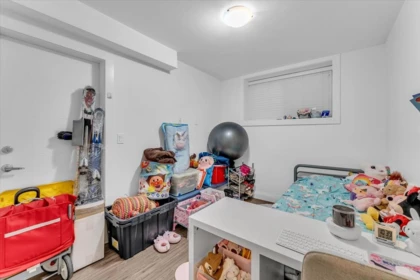 Hot Tub / Spa Photo of 2268 Latimer Avenue, Coquitlam, BC
