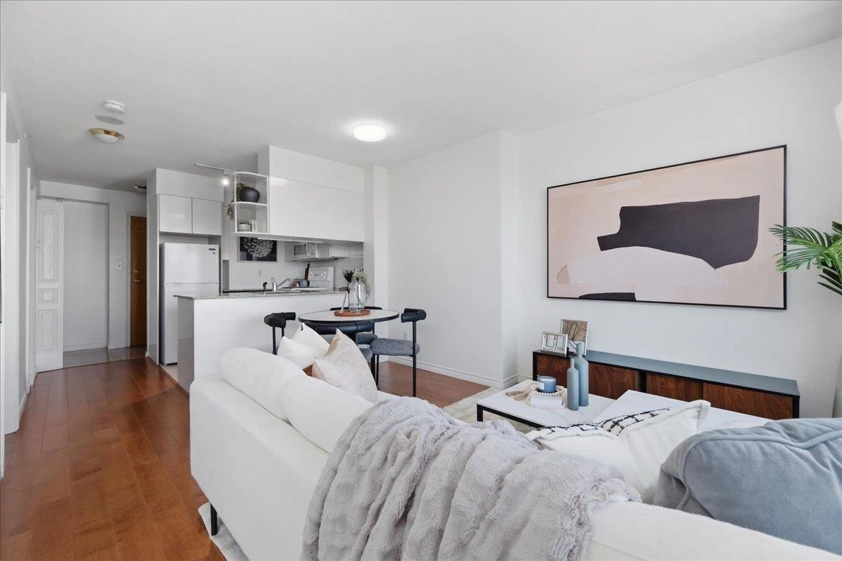 Family Room Photo of 2409 1189 Howe Street, Vancouver, BC