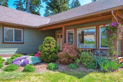 1420 Sundance Place, Gibsons, BC, Gibsons — Single Family Residence for sale