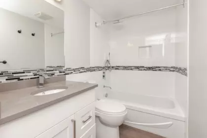 Hallway Photo of 214 5906 176a Street, Surrey, BC