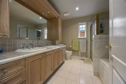 Guest Bathroom Photo of 7 5201 Oakmount Crescent, Burnaby, BC