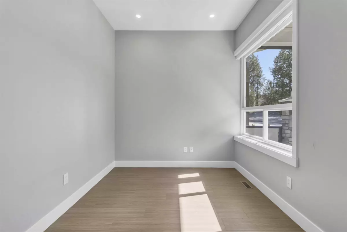 Dining Area Photo of 7686 196 Street, Langley, BC