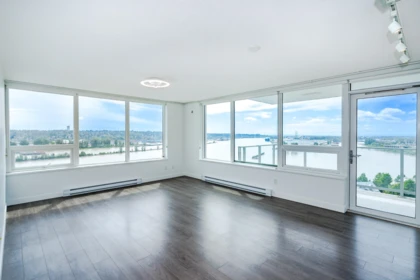 Primary Bedroom Photo of 1811 988 Quayside Drive, New Westminster, BC