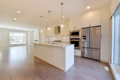 Breakfast Nook Photo of 15 15688 28 Avenue, Surrey, BC