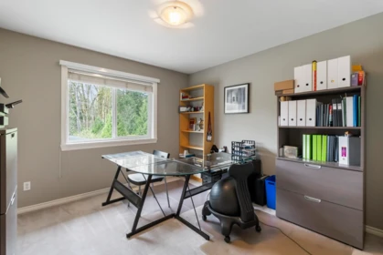 Basement Recreation Room Photo of 9855 182 Street, Surrey, BC