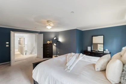 Guest Bathroom Photo of 9855 182 Street, Surrey, BC