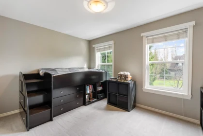 Hallway Photo of 9855 182 Street, Surrey, BC
