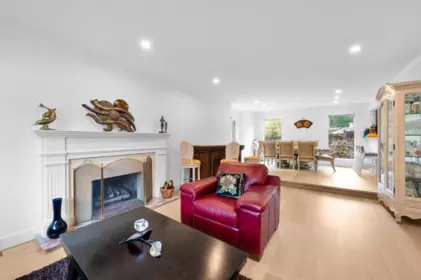 Kitchen Photo of 441 Inglewood Avenue, West Vancouver, BC