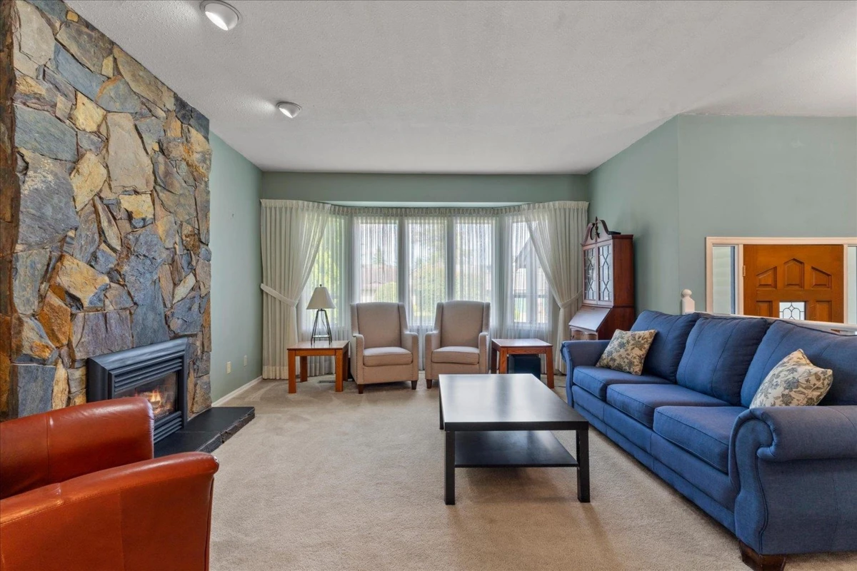 Family Room Photo of 3731 Nicola Street, Abbotsford, BC