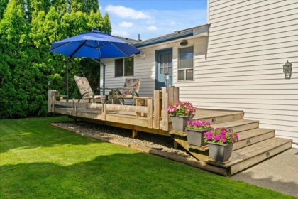 Front Yard Photo of 3731 Nicola Street, Abbotsford, BC