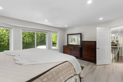 Basement Recreation Room Photo of 8034 166 Street, Surrey, BC