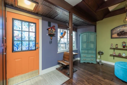 Mudroom Photo of 2212 Brookmount Avenue, Coquitlam, BC