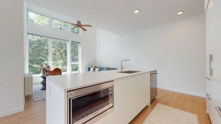 Kitchen Island Photo of 626 1500 Scott Crescent, Squamish, BC