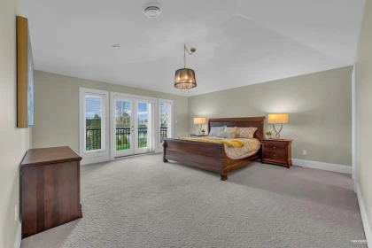 Entry Foyer Photo of 3317 Bentinck Place, Richmond, BC