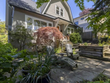 Breakfast Nook Photo of 4269 W 13th Avenue, Vancouver, BC