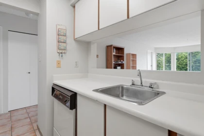 Walk-In Closet Photo of 209 9635 121 Street, Surrey, BC