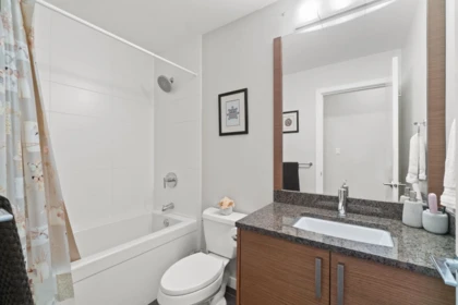 Primary Bathroom Photo of 303 288 Hampton Street, New Westminster, BC