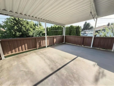Breakfast Nook Photo of 10580 Dennis Crescent, Richmond, BC