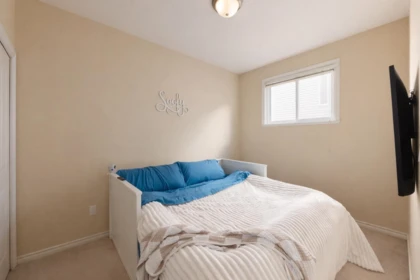 Guest Bathroom Photo of 6761 145a Street, Surrey, BC