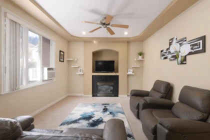 Walk-In Closet Photo of 6761 145a Street, Surrey, BC