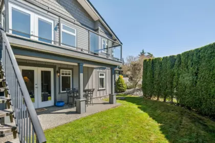 Garden / Landscaping Photo of 954 Tudor Avenue, North Vancouver, BC