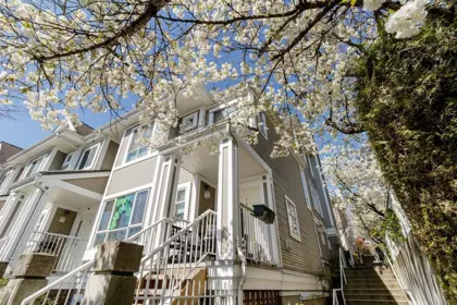 21 2885 E Kent Avenue North Avenue, Vancouver, BC, Vancouver — Townhouse for sale