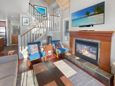 Bedroom 3 Photo of 10C 2315 Mackinnon Road, Pender Island, BC