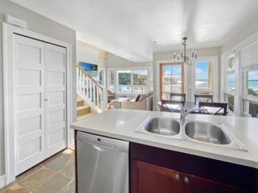 Primary Bathroom Photo of 10C 2315 Mackinnon Road, Pender Island, BC