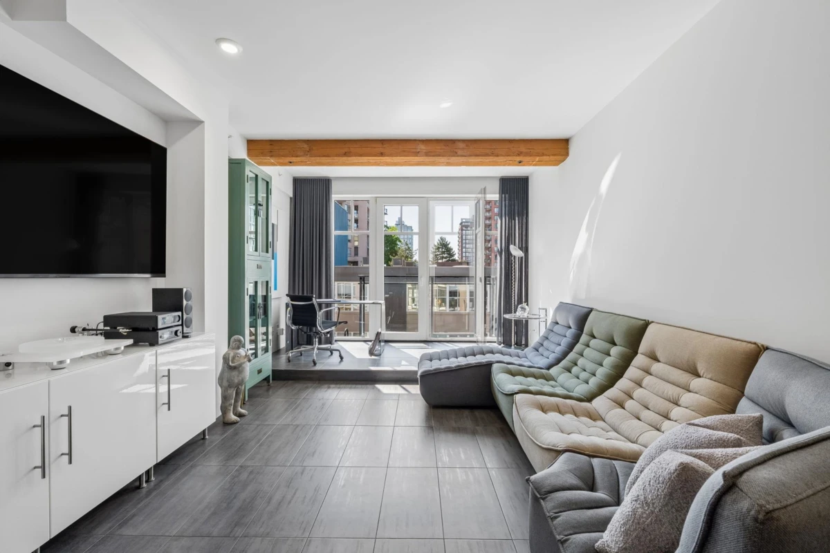 Family Room Photo of 308 1275 Hamilton Street, Vancouver, BC