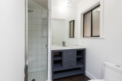 Guest Bathroom Photo of 11645 88a Avenue, Delta, BC