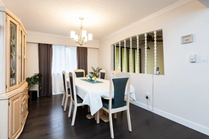 Kitchen Island Photo of 11645 88a Avenue, Delta, BC