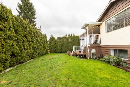 Swimming Pool Photo of 11645 88a Avenue, Delta, BC