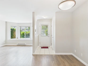 Breakfast Nook Photo of 10 7370 Stride Avenue, Burnaby, BC