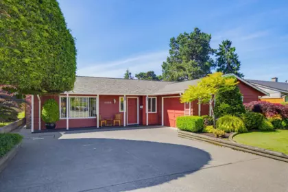 5558 49 Avenue, Delta, BC, Delta — Single Family Residence for sale